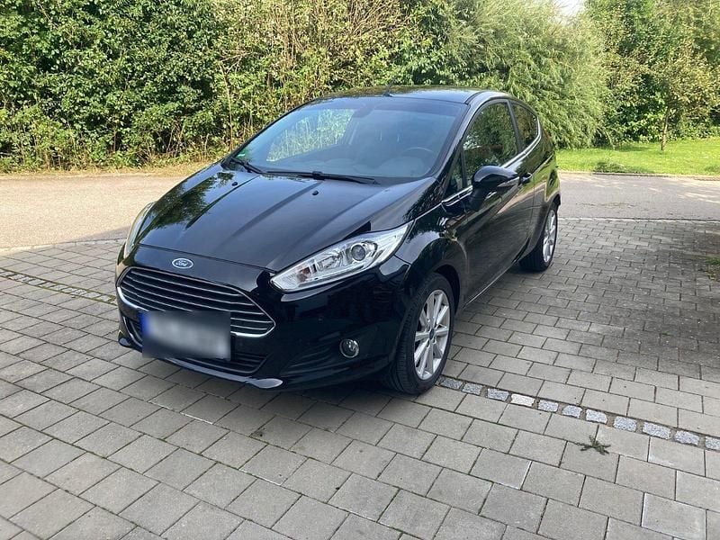 Schwarz Gebraucht 2017 Ford Fiesta Titanium Kleinwagen | 9.050 € (Guter Preis) - Bild 1/4