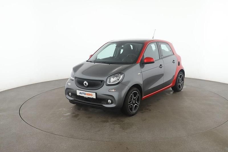Grau Gebraucht 2019 Smart ForFour Basis Limousine | 8.890 € (Fairer Preis) - Bild 1/3