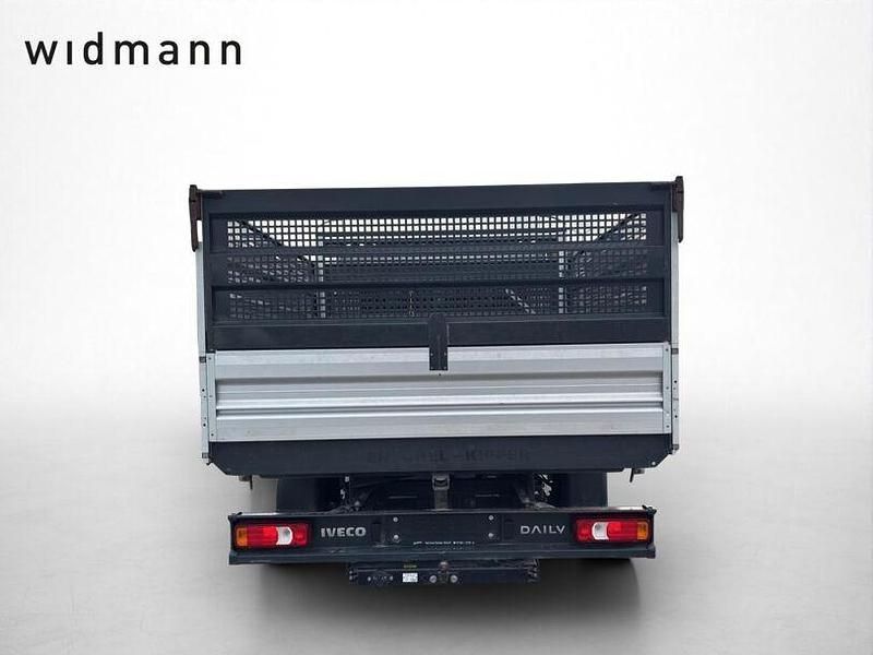 Gebraucht Iveco Daily 160 PS (117 kW) 2022 Weiss Van / Kleinbus