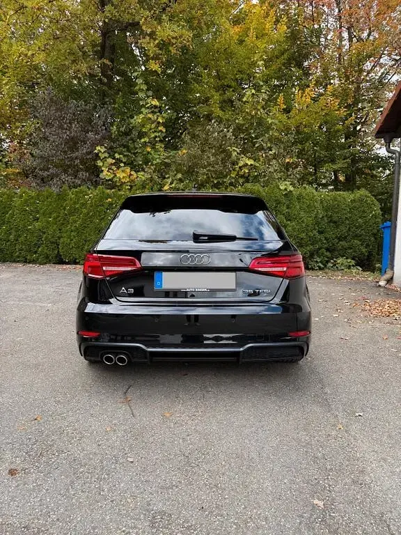 Gebraucht Audi A3 S-Line 150 PS (110 kW) 2019 Schwarz Limousine