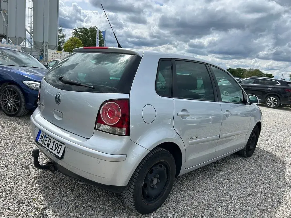 Second-hand VW Polo United 60 CP (44 kW) 2009 Argintiu Hatchback