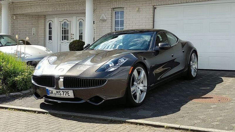 Braun Gebraucht 2012 Fisker Karma Coupé | 30.980 € - Bild 1/4