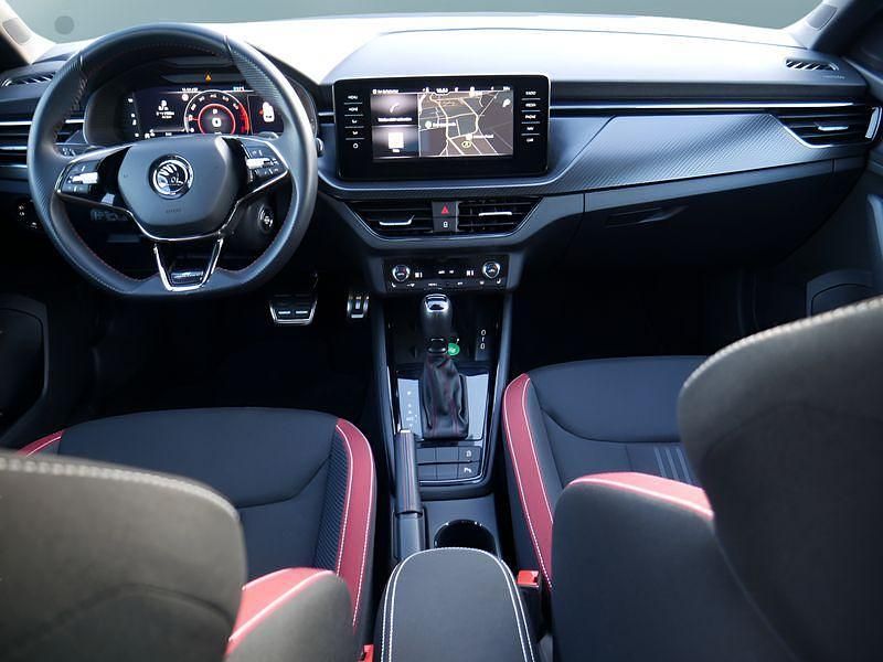 Gebraucht Skoda Scala Monte Carlo 116 PS (85 kW) 2021 Moonweiß perleffekt Kleinwagen