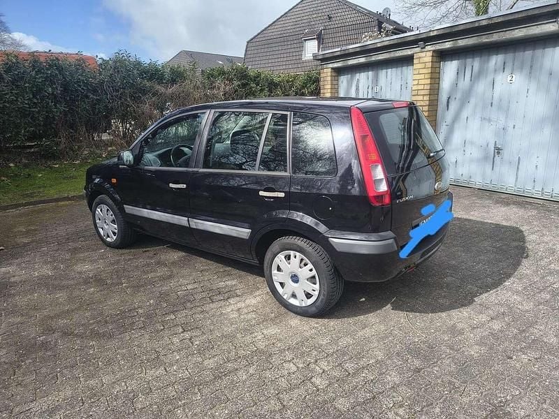 Gebraucht Ford Fusion Style 80 PS (58 kW) 2011 Schwarz Kleinwagen