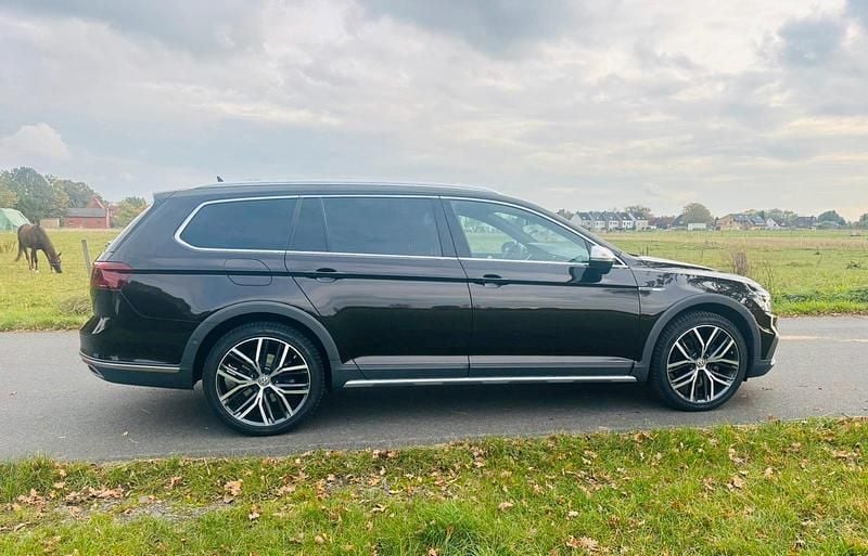 Gebraucht VW Passat Alltrack 190 PS (139 kW) 2020 Braun Kombi