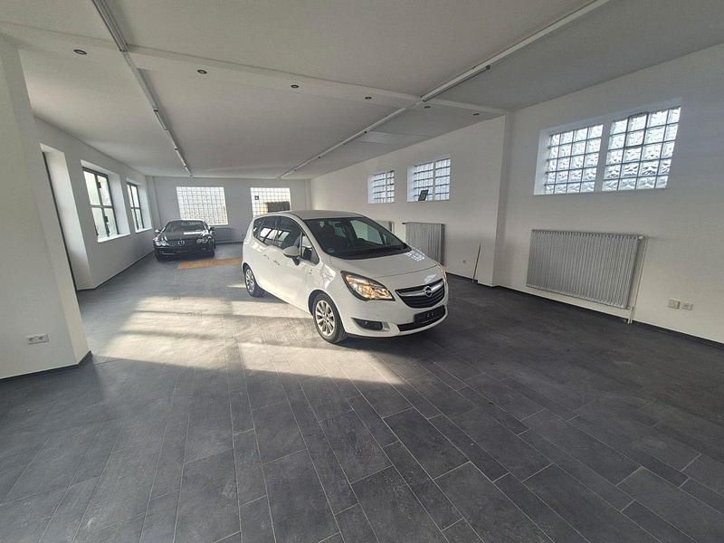 Gebraucht Opel Meriva drive 120 PS (88 kW) 2017 Weiß Van / Kleinbus