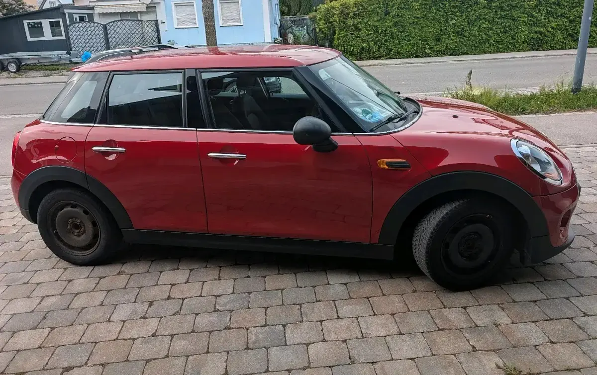 Gebraucht Mini ONE 102 PS (75 kW) 2015 Rot Kleinwagen