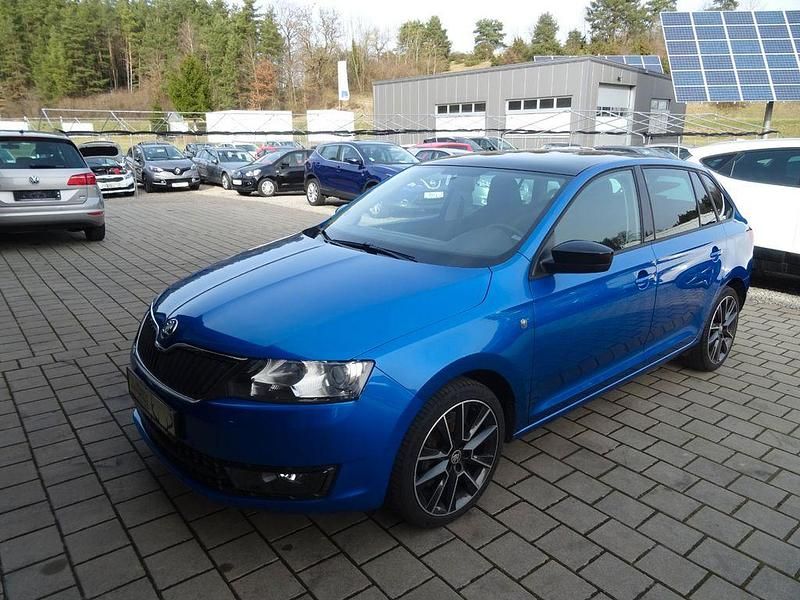 Gebraucht Skoda Rapid Style 105 PS (77 kW) 2014 Blau Kleinwagen