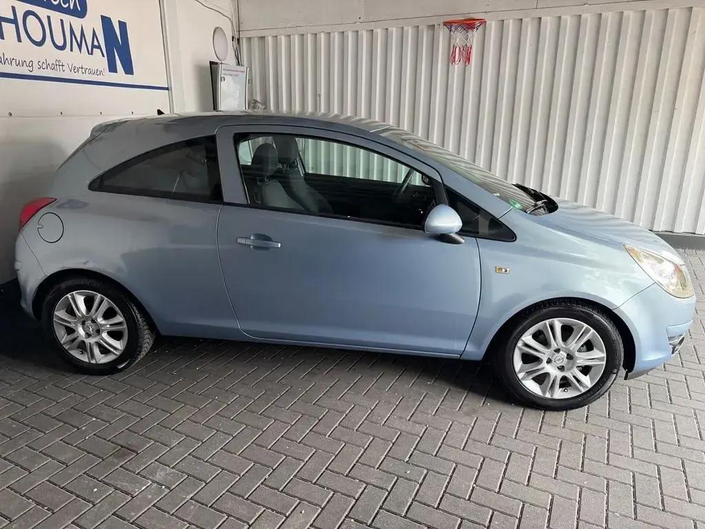 Gebraucht Opel Corsa Edition 80 PS (58 kW) 2009 Blau Kleinwagen