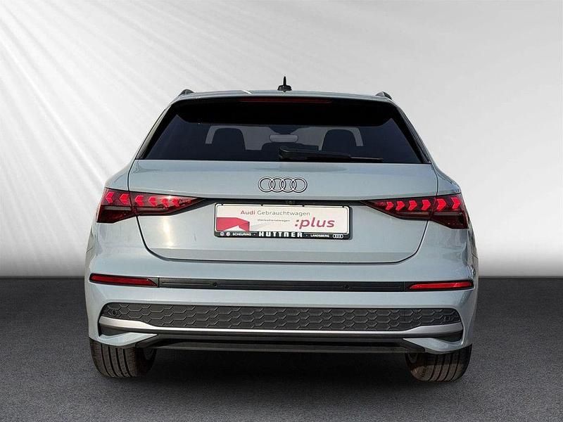Gebraucht Audi A3 Ambiente 116 PS (85 kW) 2025 Pfeilgrau perleffekt Limousine