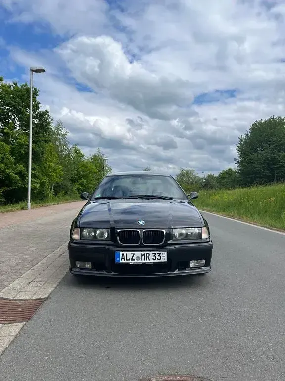 Brugt BMW M3 Performance 321 HK (236 kW) 1996 Sort Sedan