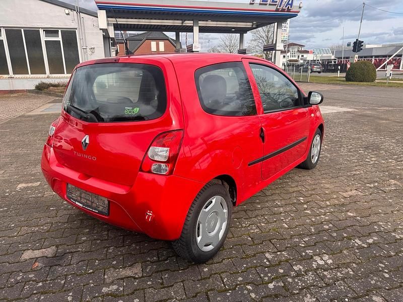 Gebraucht Renault Twingo 75 PS (55 kW) 2011 Rot Kleinwagen