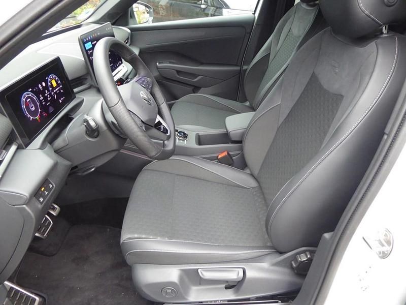 Gebraucht VW T-Roc R-line 150 PS (110 kW) 2025 Weiß SUV