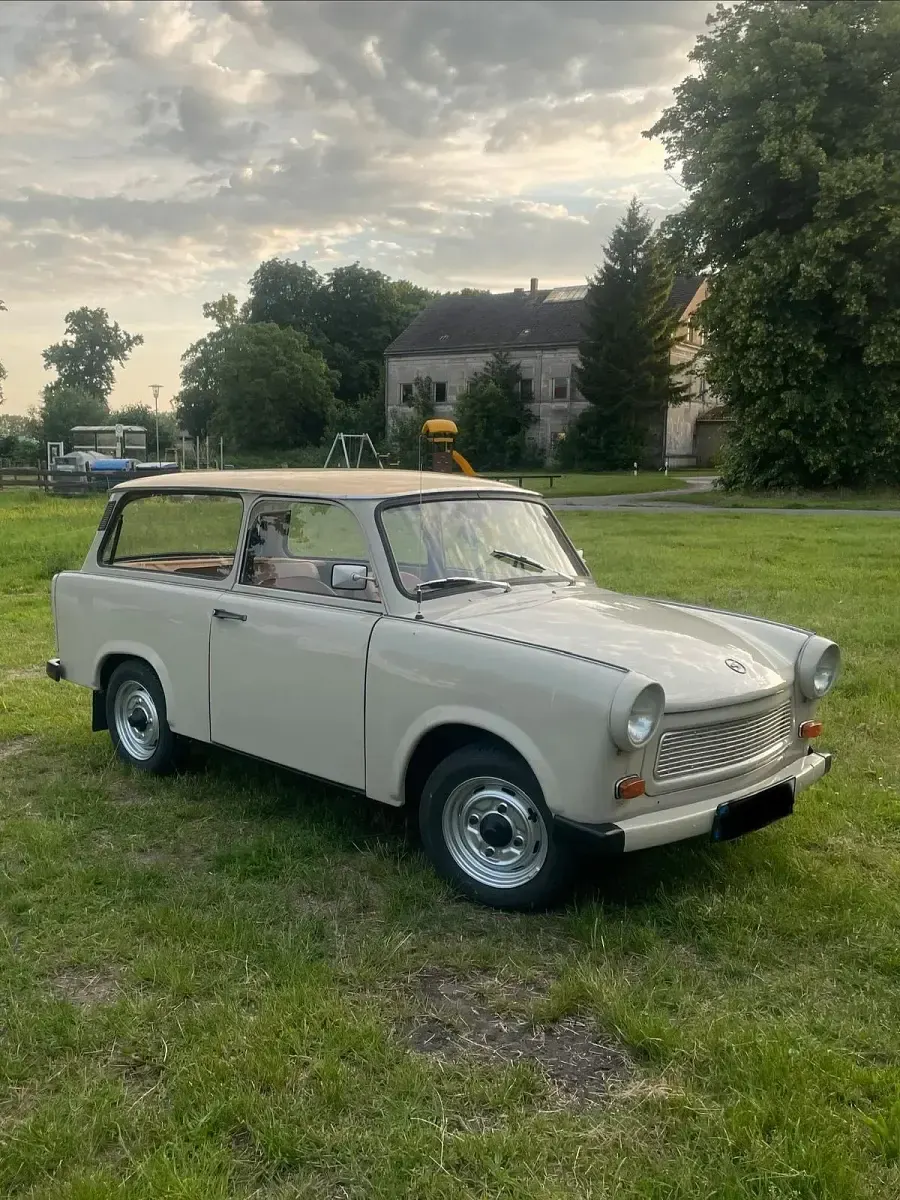 Gebraucht Trabant 601 26 PS (19 kW) 1987 Weiß Kombi