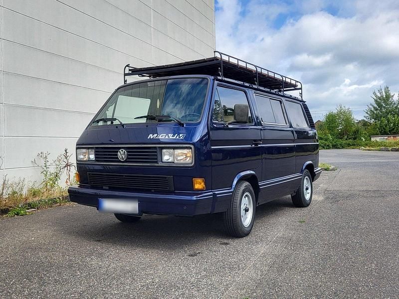 Usado VW Multivan 112 HP (82 kW) 1988 Azul Monovolume