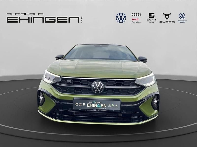 Gebraucht VW Taigo R-line 110 PS (80 kW) 2023 Visual green metallic SUV