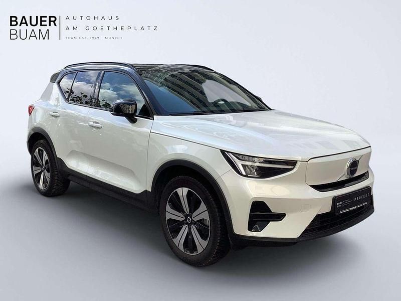 Gebraucht Volvo XC40 Plus 169 kW (231 PS) 2022 Crystal white / metallic SUV