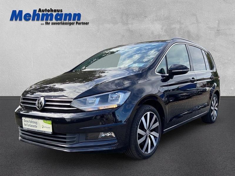 Schwarz Gebraucht 2019 VW Touran Comfortline Van / Kleinbus | 23.300 € (Fairer Preis) - Bild 1/4