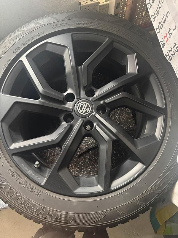 Gebraucht MG EHS Luxury 258 PS (189 kW) 2022 Weiß SUV