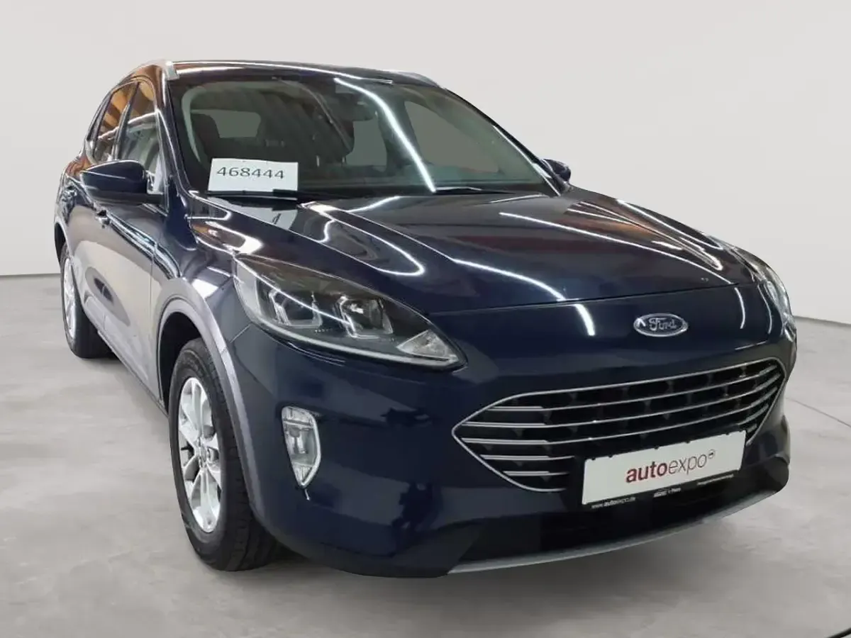 Usado Ford Kuga Titanium 190 HP (139 kW) 2021 SUV