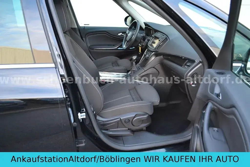Gebraucht Opel Zafira Tourer 135 PS (99 kW) 2017 Schwarz Van / Kleinbus