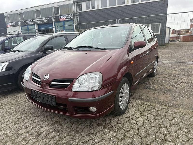 Rot Gebraucht 2007 Nissan Almera Tino Visia Van / Kleinbus | 2.980 € (Teuer) - Bild 1/4