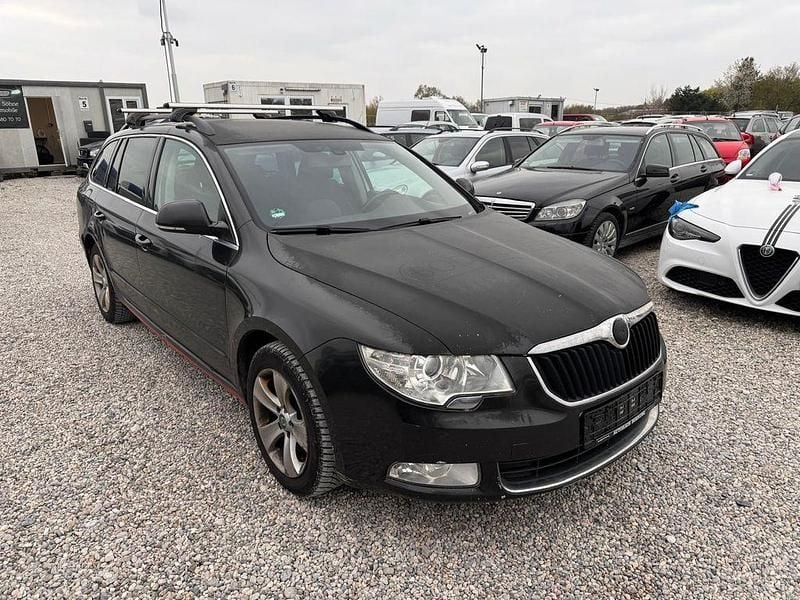 Gebraucht Skoda Superb Ambition 170 PS (125 kW) 2012 Silber Limousine