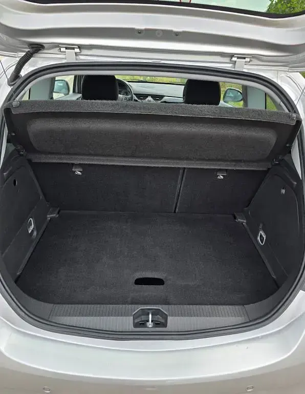 Gebraucht Opel Corsa Active 90 PS (66 kW) 2016 Silber Kleinwagen