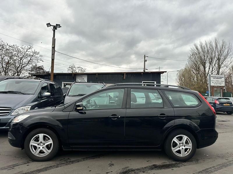 Gebraucht Ford Focus 109 PS (80 kW) 2012 Schwarz Kombi