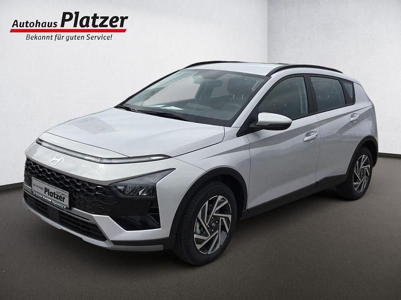 Neu Hyundai Bayon Trend 101 PS (74 kW) 2025 Grau SUV