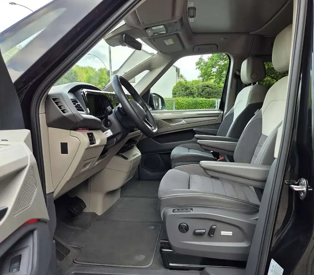 Gebraucht VW California California 245 PS (180 kW) 2025 Schwarz Van