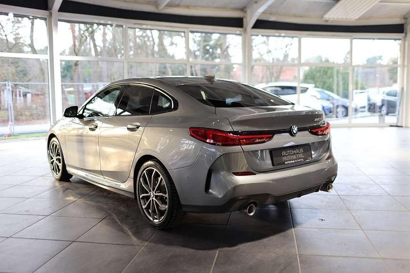 Gebraucht BMW 220 M Sport 190 PS (139 kW) 2023 Skyscraper grau Limousine