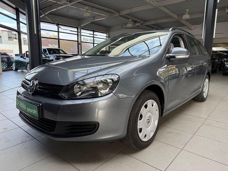Grau Gebraucht 2012 VW Golf VI Trendline Kombi | 8.890 € (Etwas zu teuer) - Bild 1/4