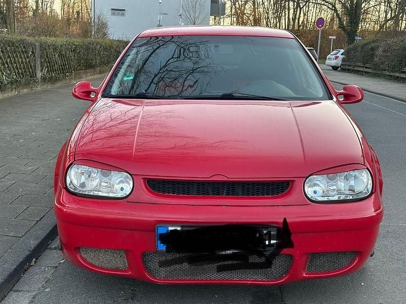 Gebraucht VW Golf IV 116 PS (85 kW) 2000 Rot Limousine