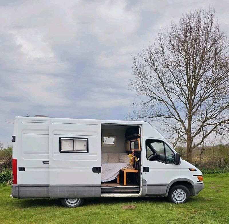 Gebraucht Iveco Daily 96 PS (70 kW) 2004 Weiß Van / Kleinbus