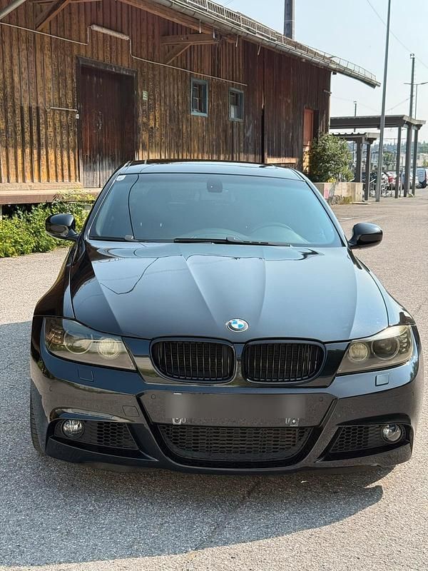 Schwarz Gebraucht 2008 BMW 335 M Sport Limousine | 17.000 € (Etwas zu teuer) - Bild 1/4