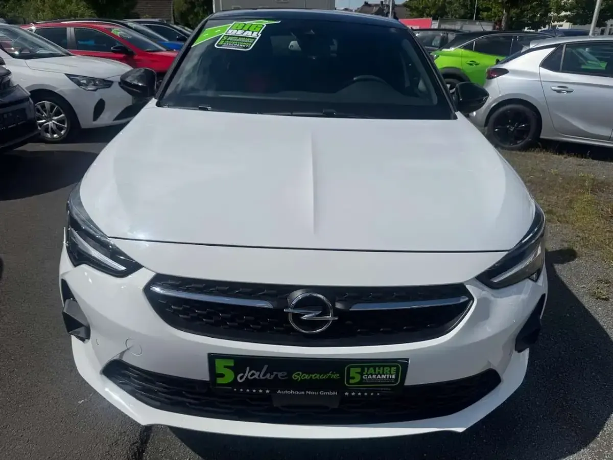 Gebraucht Opel Corsa GS Line 101 PS (74 kW) 2023 Jade weiss/arktis weiss Kleinwagen