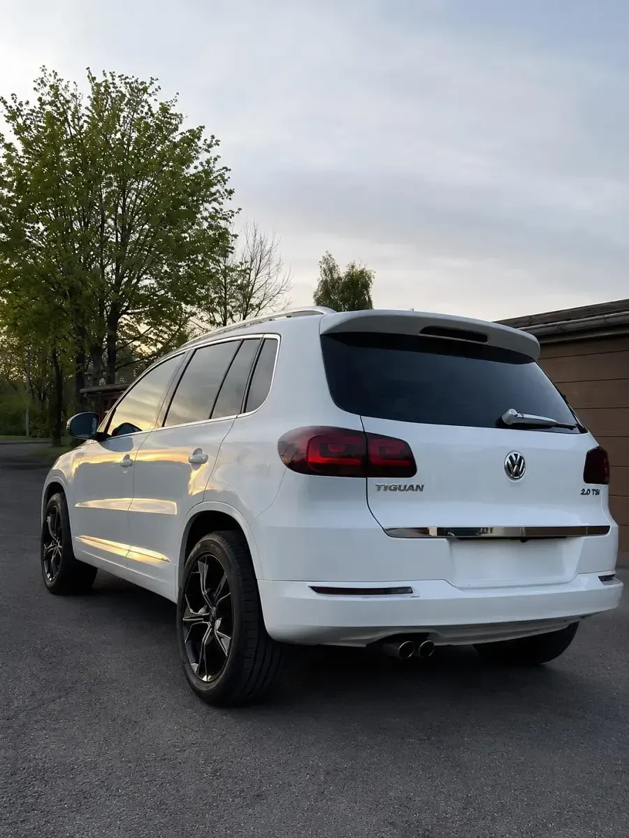 Gebraucht VW Tiguan 200 PS (147 kW) 2013 Weiß SUV