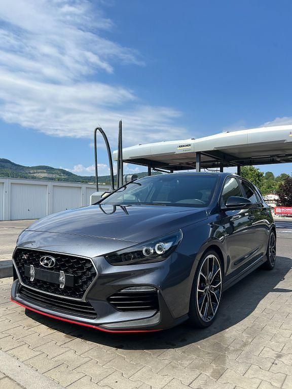 Grau Gebraucht 2020 Hyundai i30 N Performance Limousine | 25.000 € (Fairer Preis) - Bild 1/4