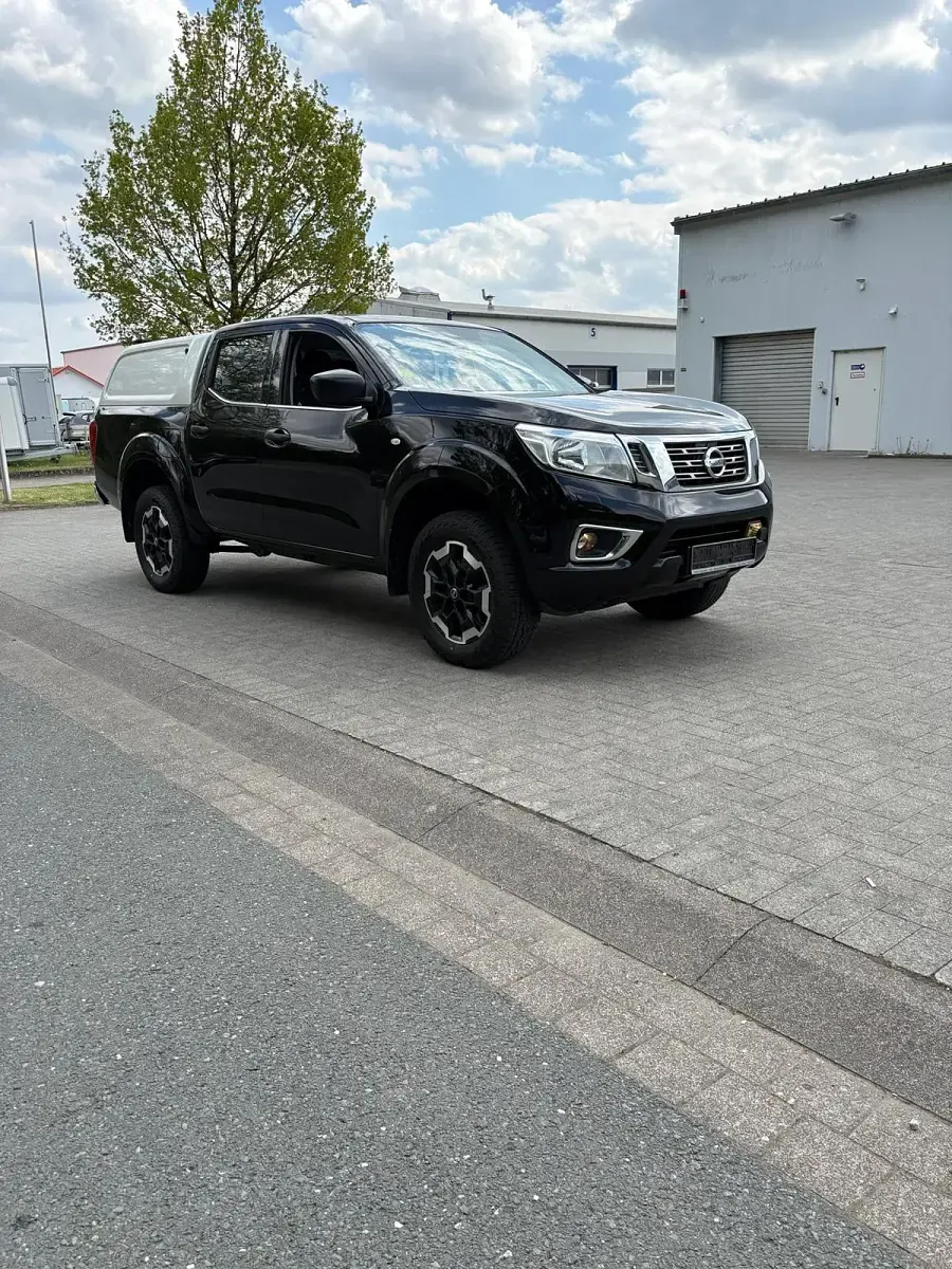 Gebraucht Nissan Navara 190 PS (139 kW) 2022 Schwarz Pickup