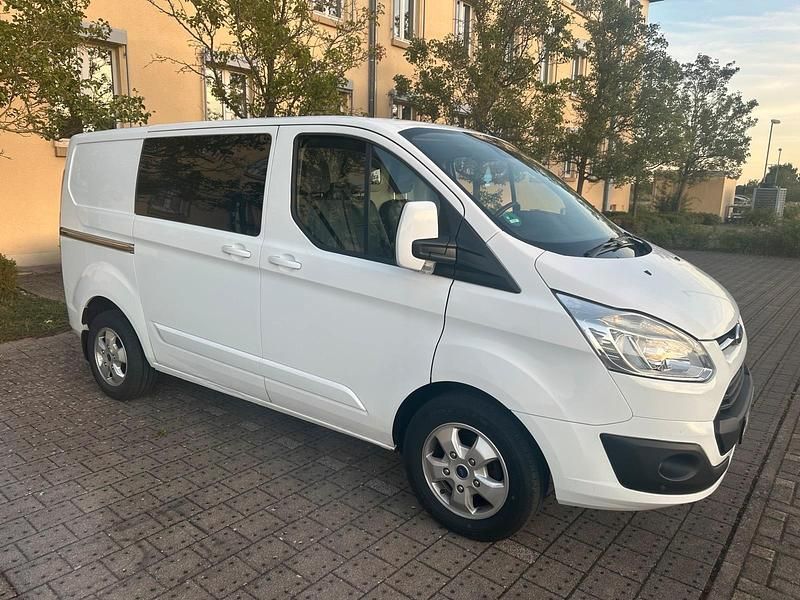 Gebraucht Ford Transit Custom 170 PS (125 kW) 2016 Weiß Pickup