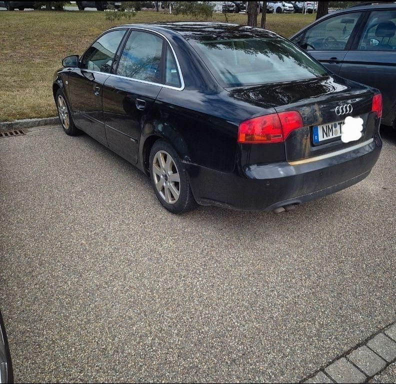 Second-hand Audi A4 140 CP (102 kW) 2007 Negru Berlinǎ