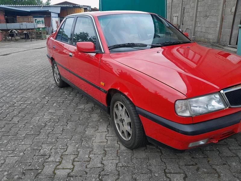 Rot Gebraucht 1991 Lancia Dedra Limousine | 9.500 € - Bild 1/4