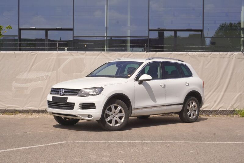 Weiß Gebraucht 2013 VW Touareg SUV | 11.000 € (Guter Preis) - Bild 1/4