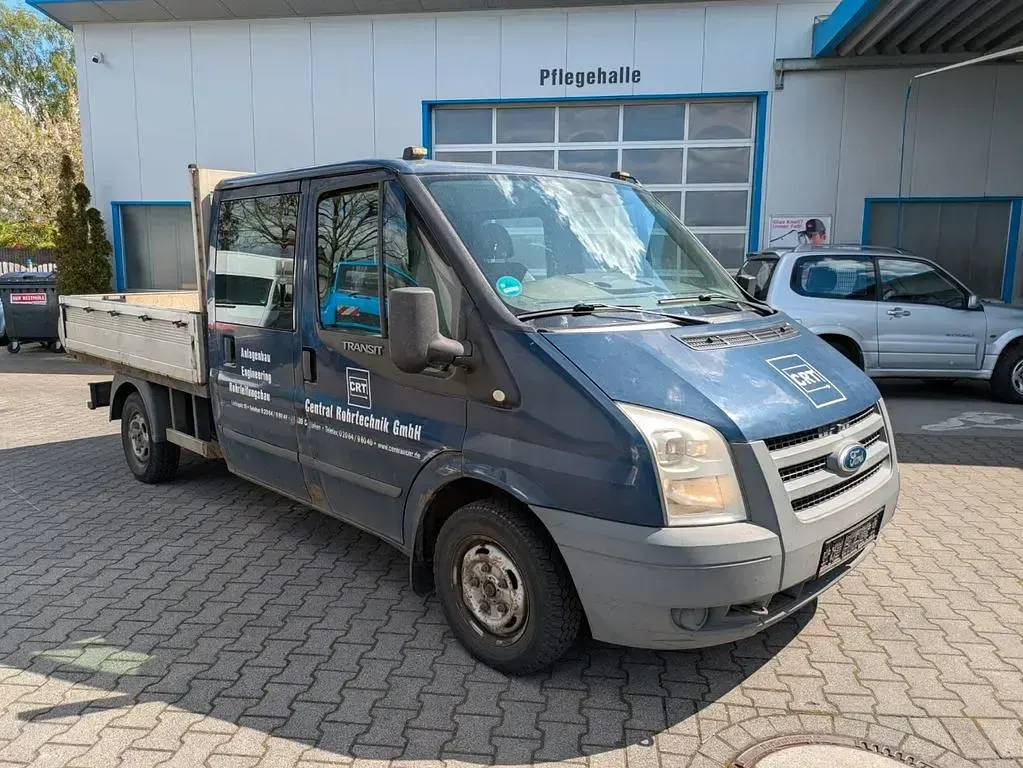 Usata Ford Transit 86 CV (63 kW) 2010 Blu Berlina