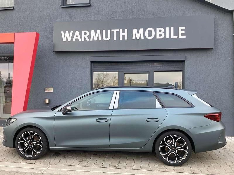 Neu Cupra Leon 150 PS (110 kW) 2025 Enceladusgrau matt Kombi