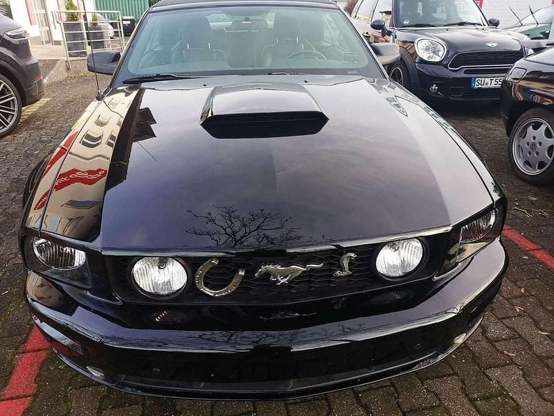 Gebraucht Ford Mustang GT 305 PS (224 kW) 2005 Schwarz Cabrio
