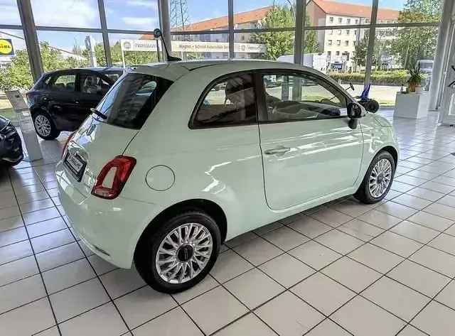 Gebraucht Fiat 500 Lounge 70 PS (51 kW) 2020 Grün Kleinwagen