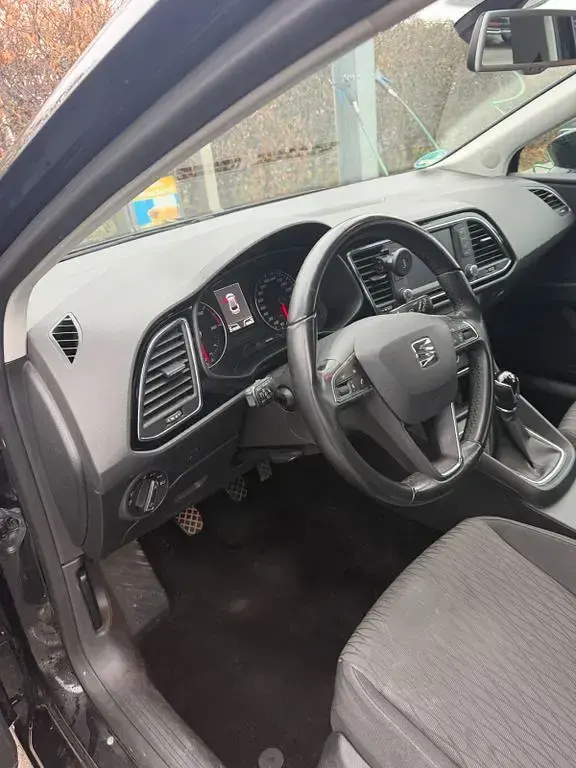 Gebraucht Seat Leon ST CONNECT 150 PS (110 kW) 2015 Schwarz Kombi