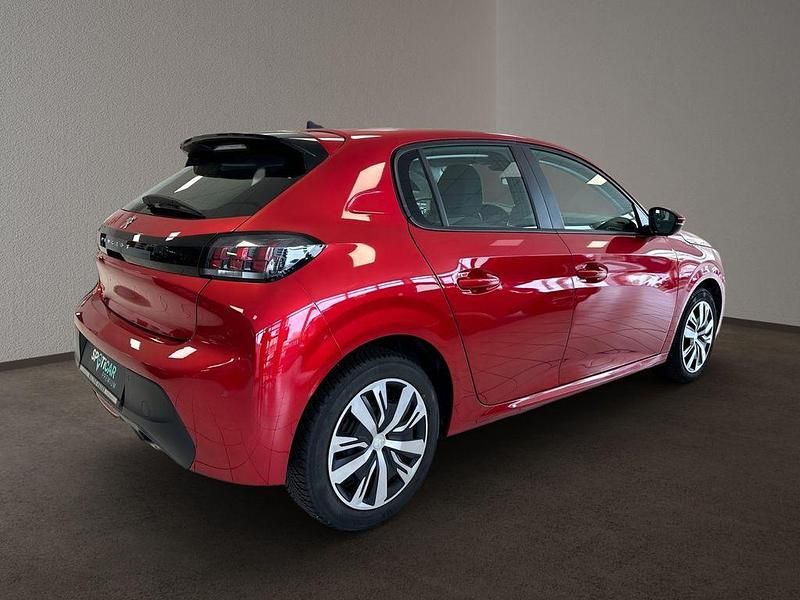 Gebraucht Peugeot 208 Active 101 PS (74 kW) 2020 Rot Kleinwagen